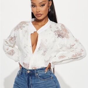 NWT Fashion Nova Dark Fantasy White Lace Button Top Blouse Women’s Small